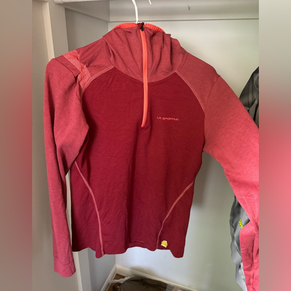 La Sportiva Women’s size medium quarter zip hoodie